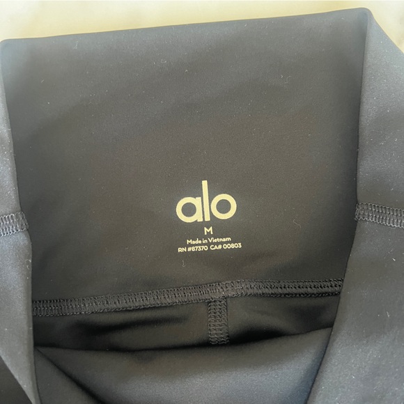 Alo - Black 7/8 Highwaist Airlift Leggings - Picture 4 of 6